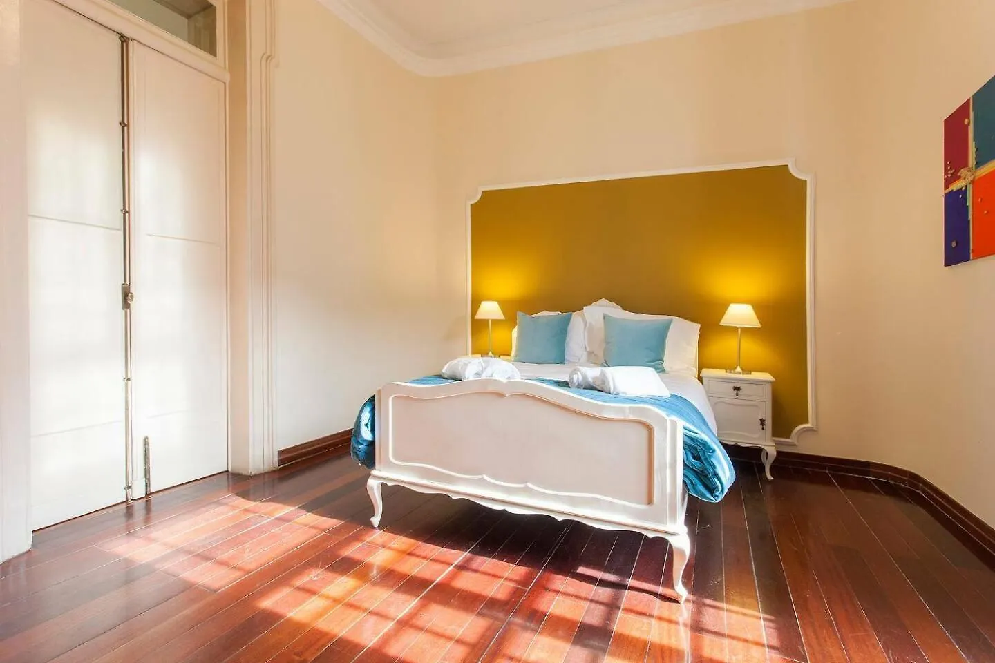 Palma 3-A Bedroom Apartment Located Central Lisbon